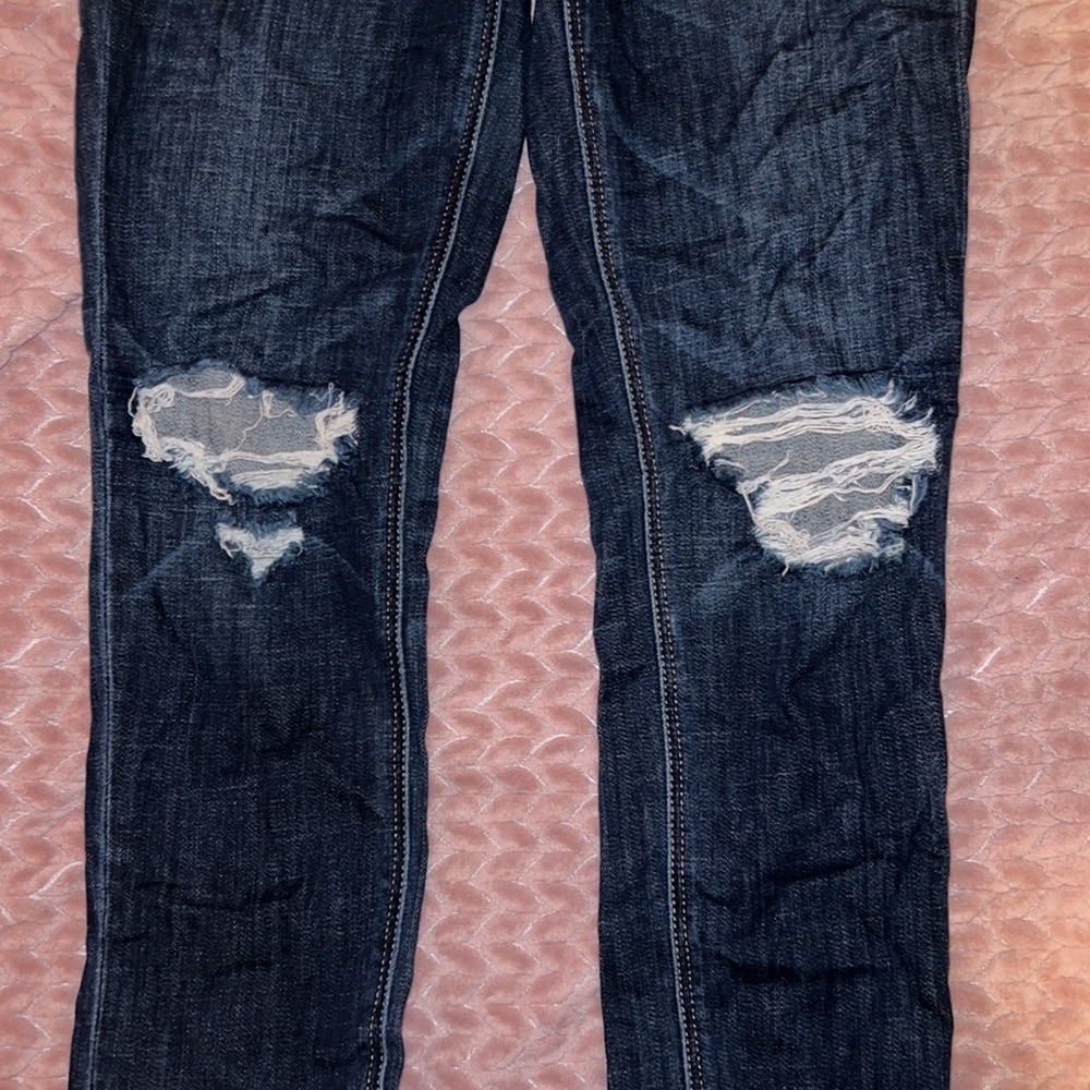 Jeans - Picture 2 of 4
